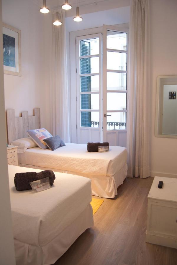 Julieta Historical Apartment By Alohaมาลากา ภายนอก รูปภาพ
