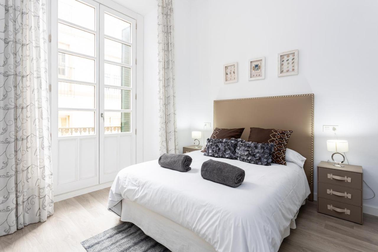 Julieta Historical Apartment By Alohaมาลากา ภายนอก รูปภาพ