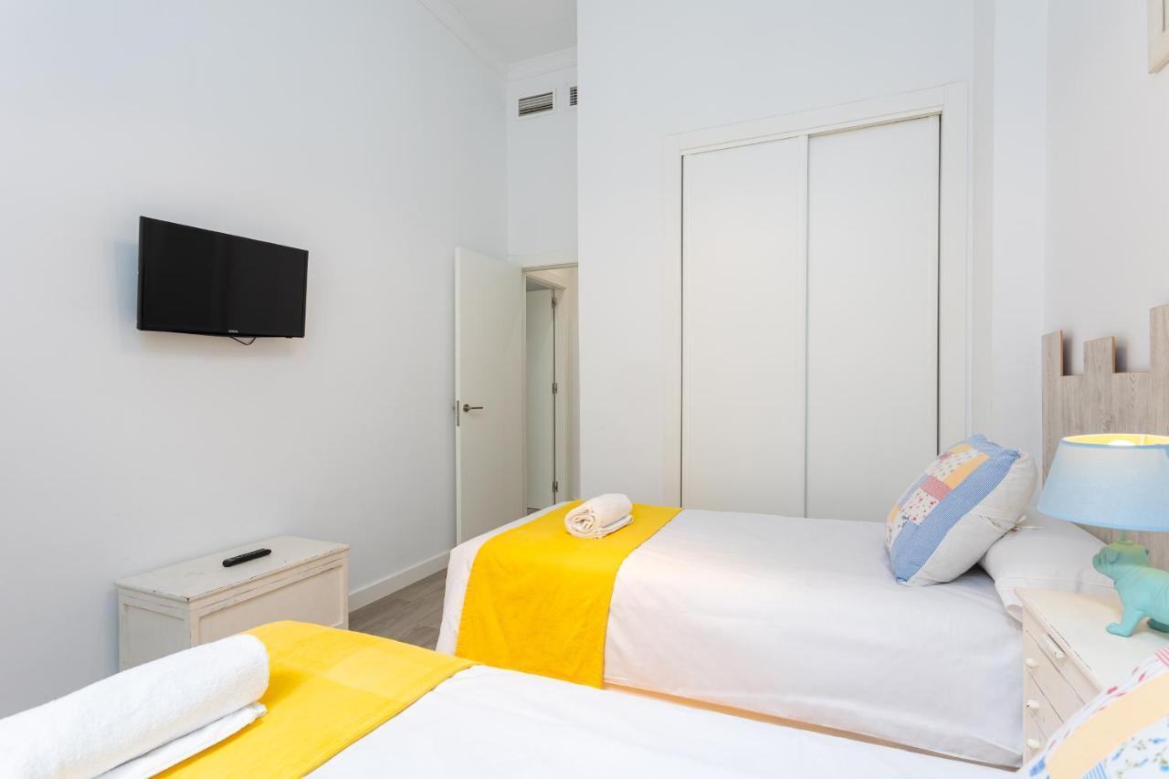 Julieta Historical Apartment By Alohaมาลากา ภายนอก รูปภาพ