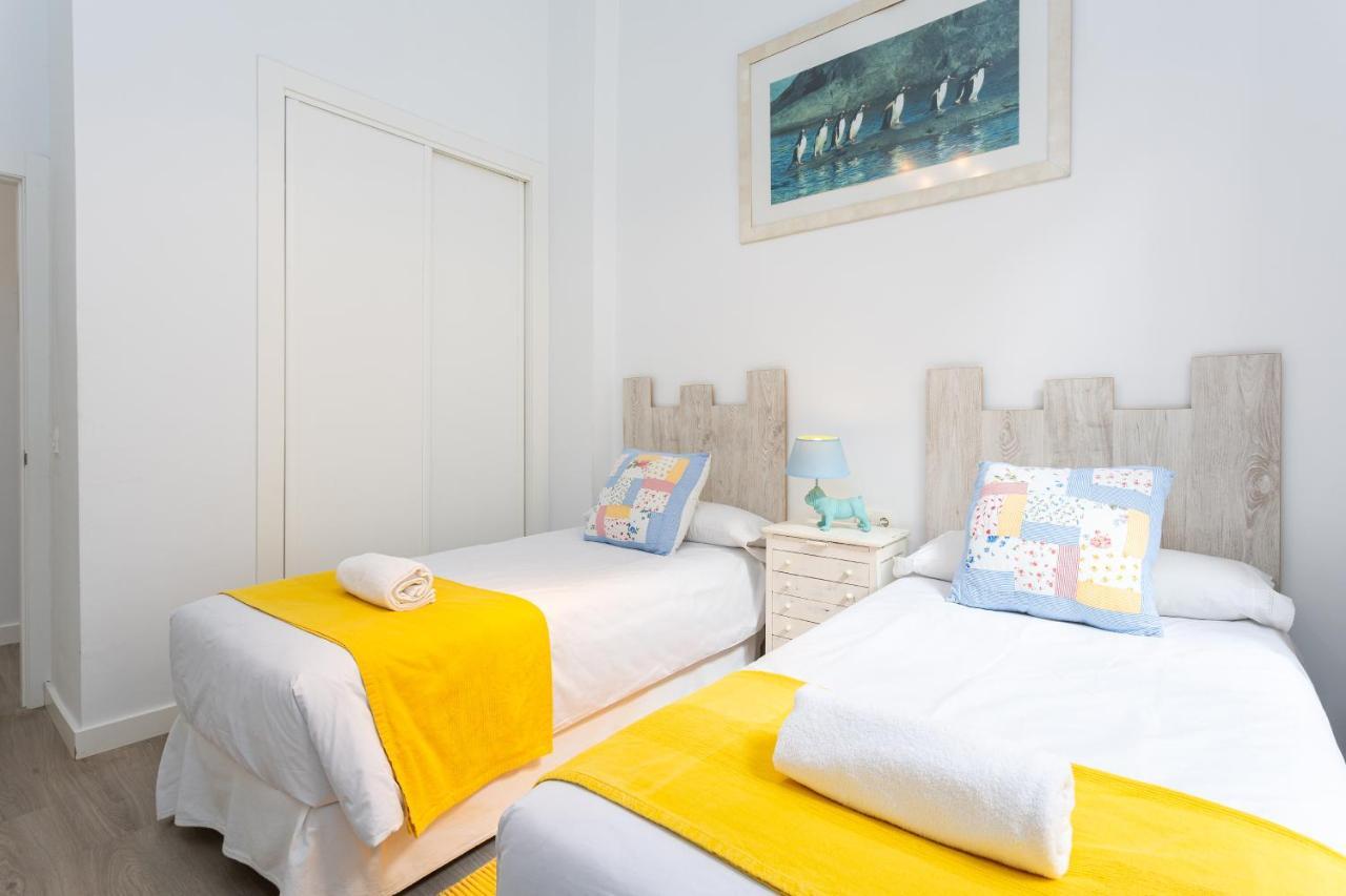 Julieta Historical Apartment By Alohaมาลากา ภายนอก รูปภาพ