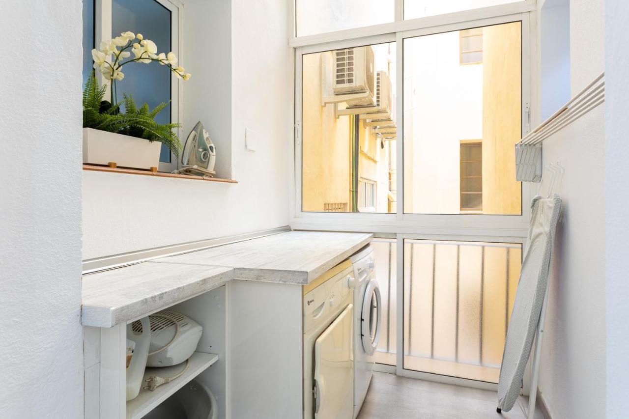 Julieta Historical Apartment By Alohaมาลากา ภายนอก รูปภาพ